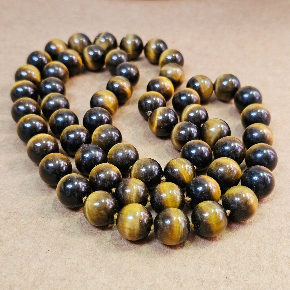 Vintage Tiger's Eye Quartz Single Strand Beaded Necklace
